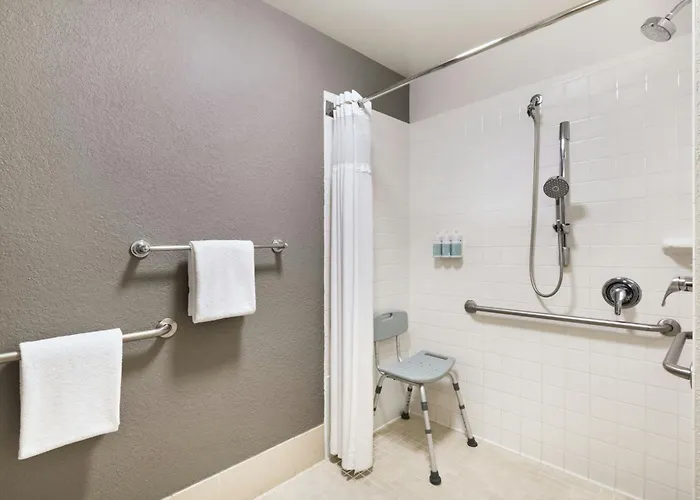 Hotel Courtyard By Marriott Old Town