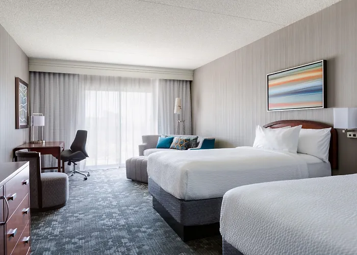 Hotel Courtyard By Marriott Old Town